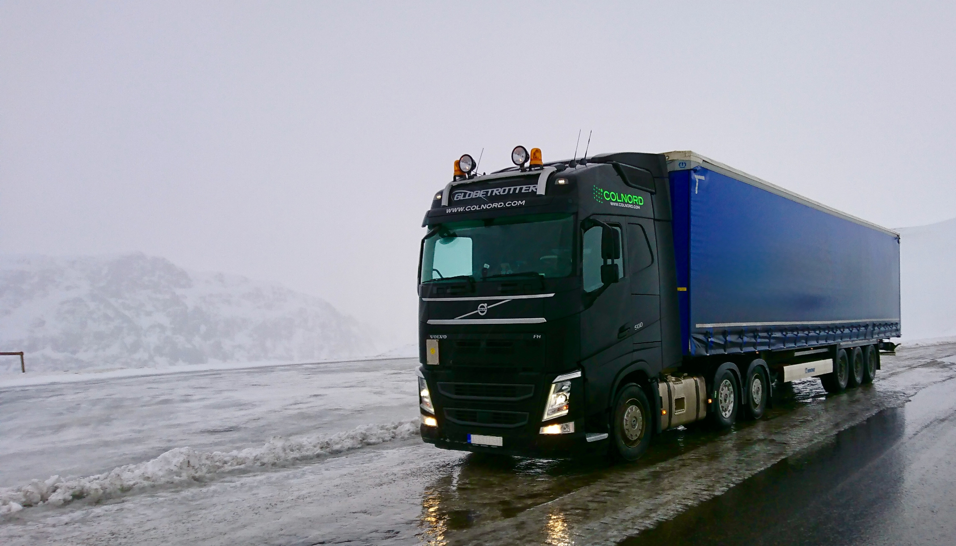 Colnord Volvo FH truck on a snowy Nordic road